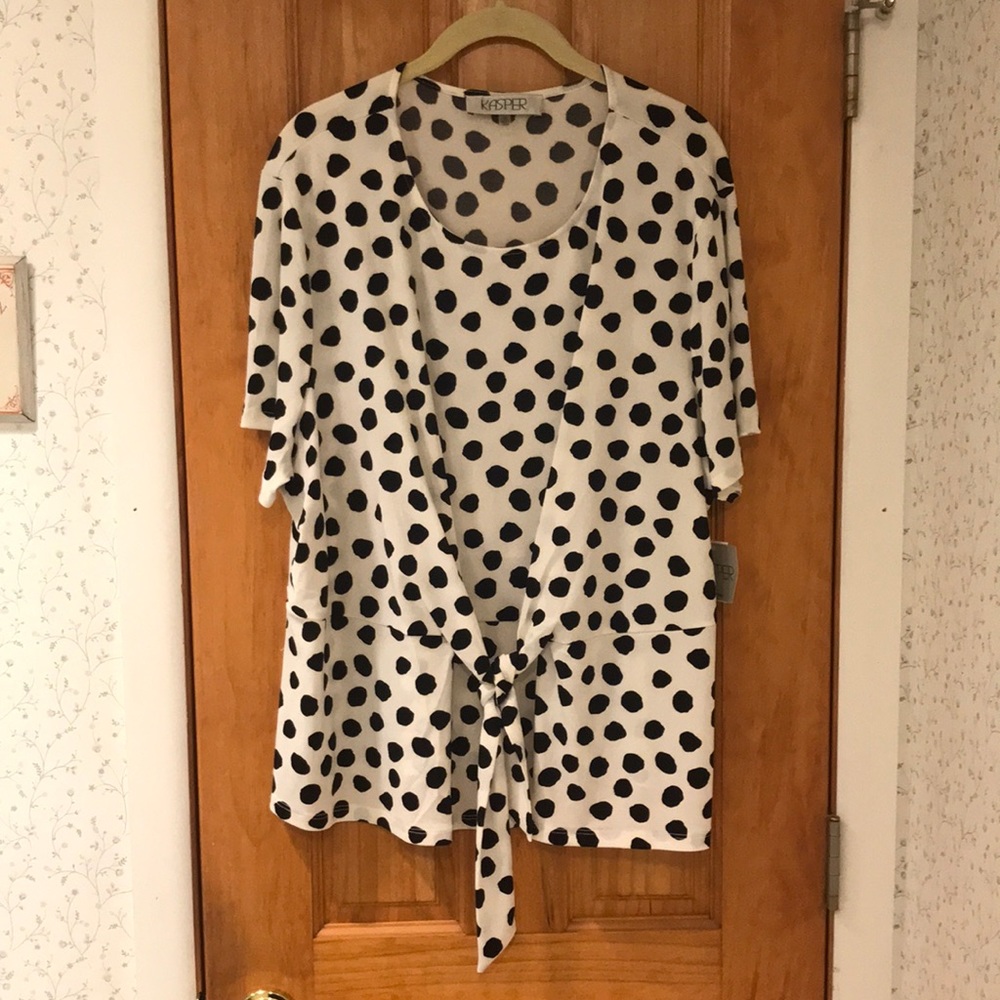 NWT KASPAR Cream/Black Polka Dot top 2X